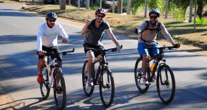 Ciclistas realizam passeio em Ouro Preto do Oeste 